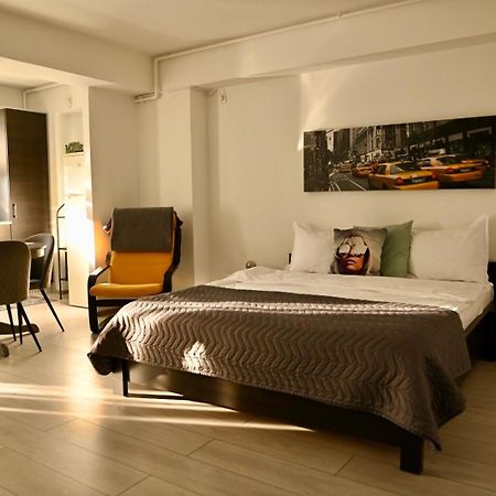 Welcome To Bucharest Airport Residences & Therme-Self Check-In Otopeni Buitenkant foto