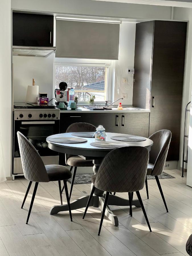 Welcome To Bucharest Airport Residences & Therme-Self Check-In Otopeni Buitenkant foto