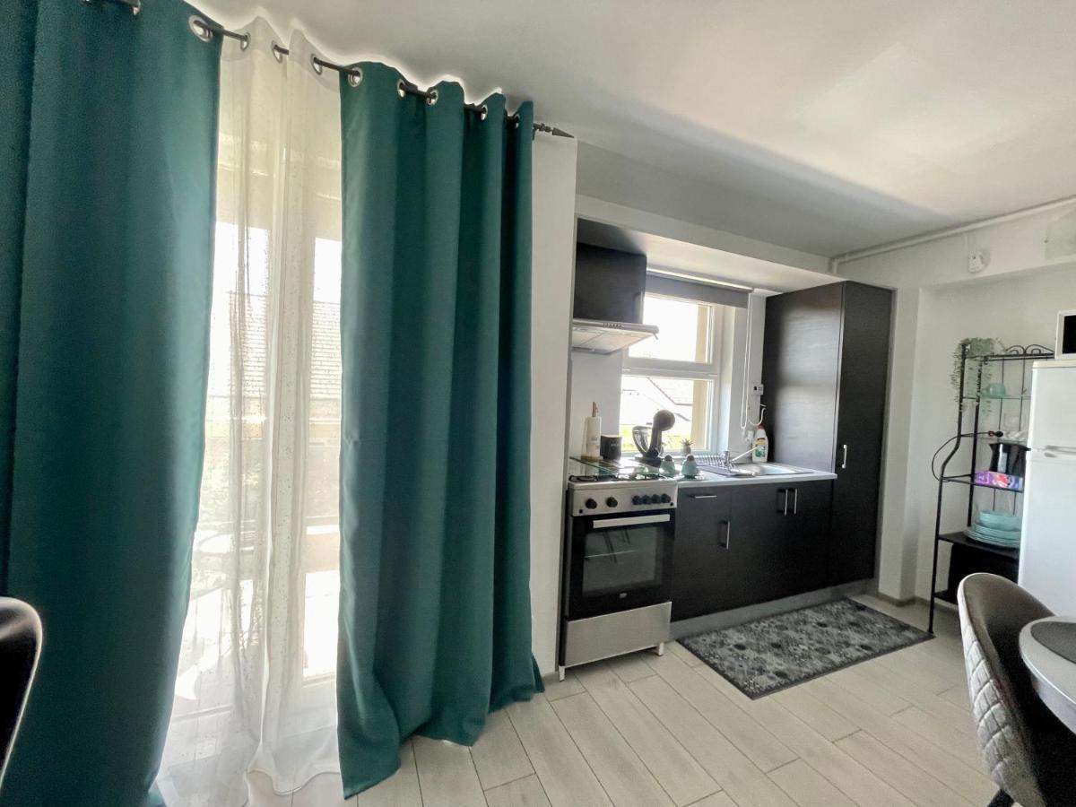 Welcome To Bucharest Airport Residences & Therme-Self Check-In Otopeni Buitenkant foto