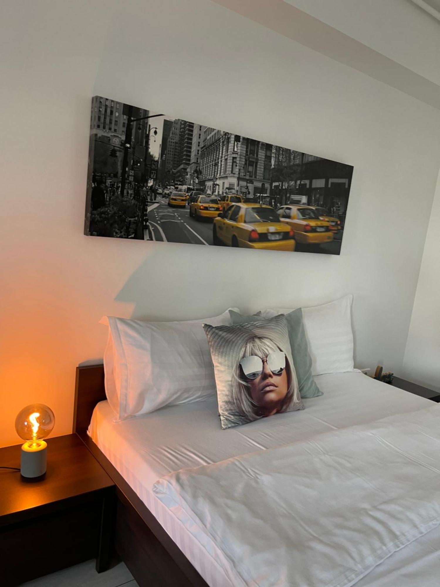 Welcome To Bucharest Airport Residences & Therme-Self Check-In Otopeni Buitenkant foto